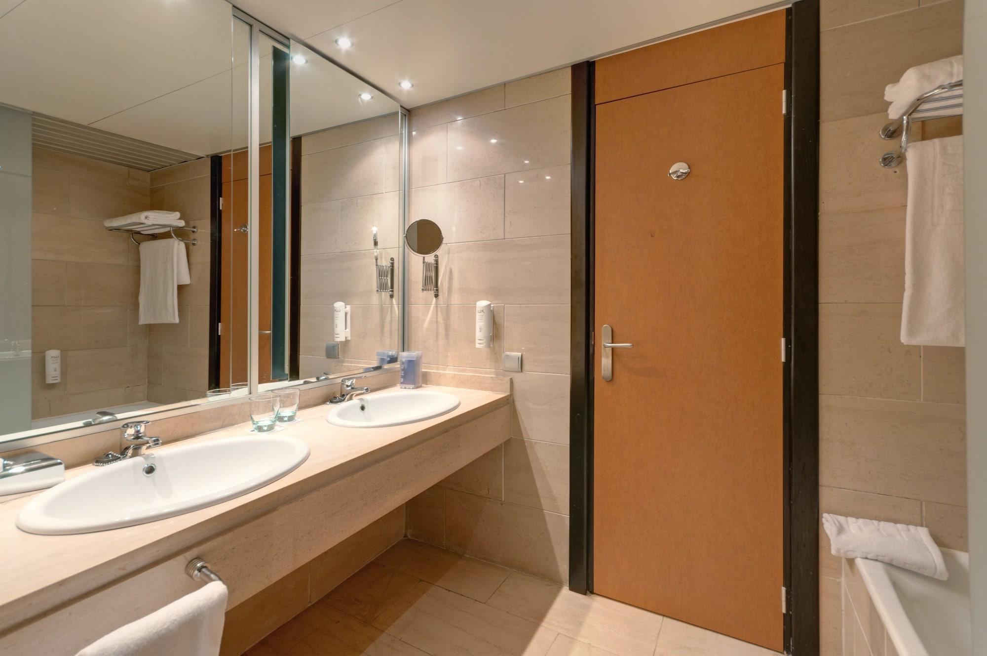 Hotel Ceuta Puerta De Africa מראה חיצוני תמונה