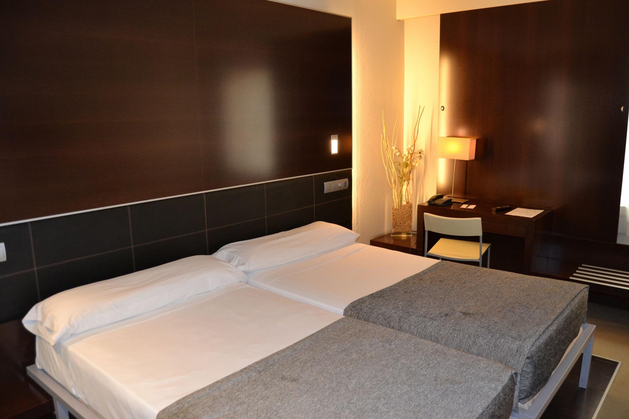 Hotel Ceuta Puerta De Africa מראה חיצוני תמונה