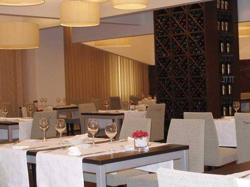 Hotel Ceuta Puerta De Africa מסעדה תמונה
